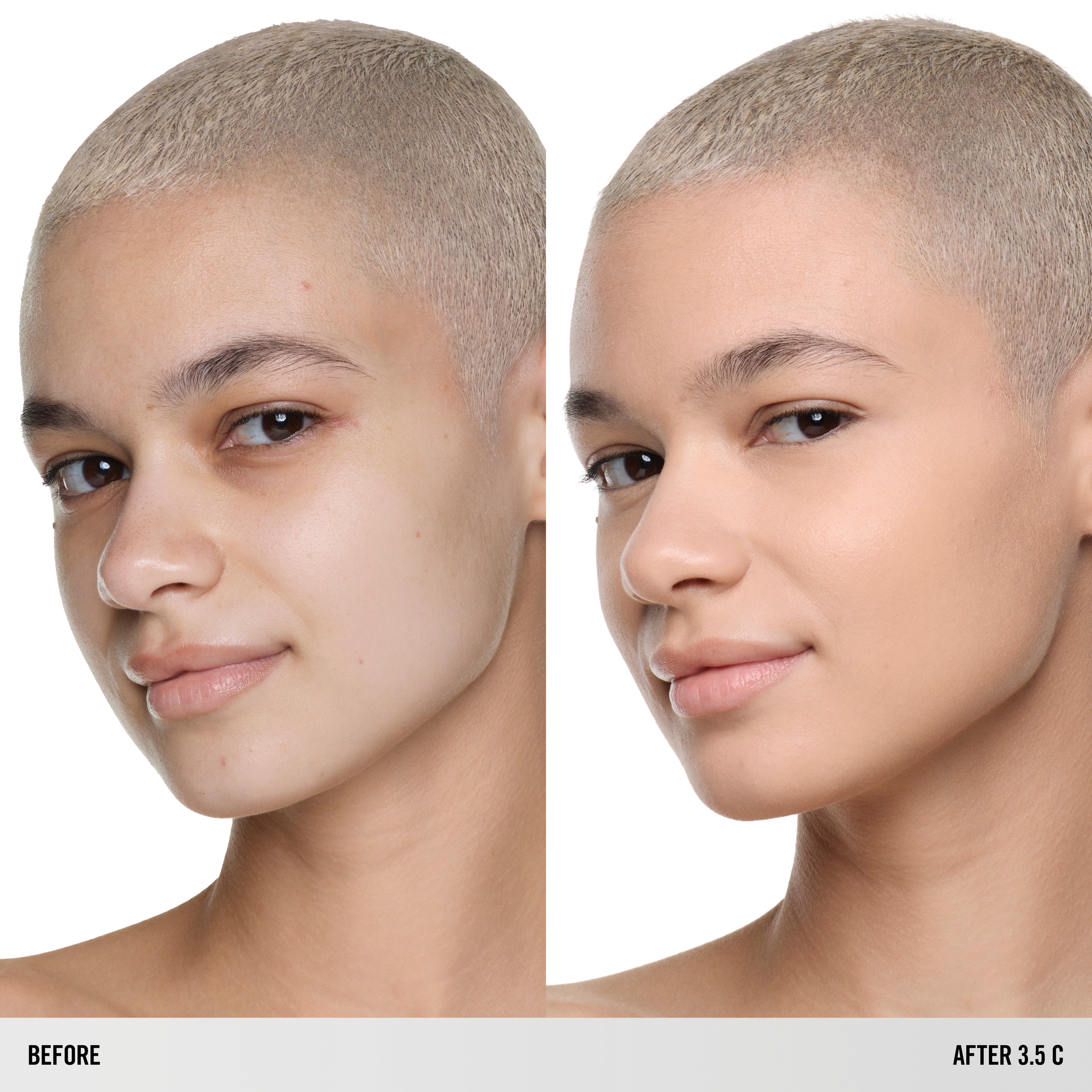 SURREALSKIN&reg; NATURAL FINISH FOUNDATION (BASE DE LARGA DURACI&Oacute;N CON ACABADO NATURAL)